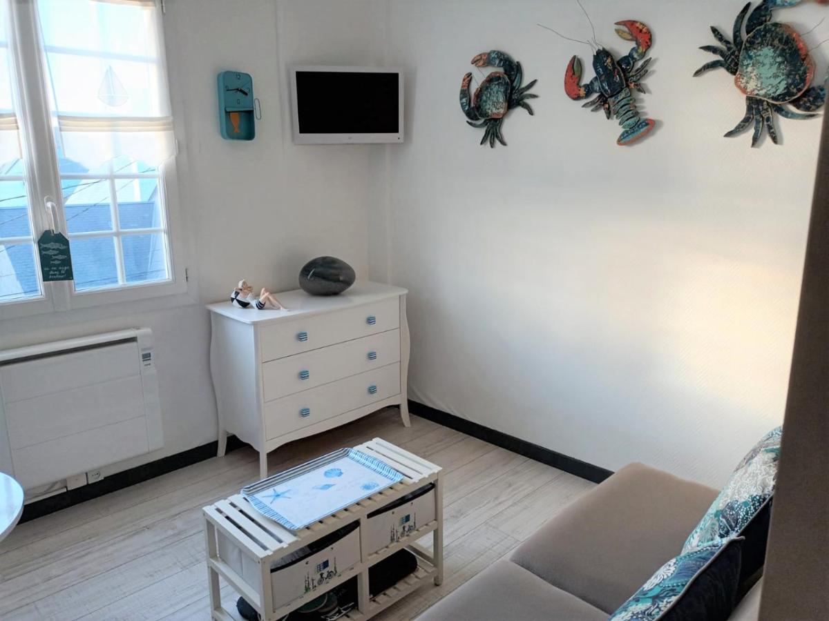 Le Petit Cabourg De La Cour Normande Studio Coeur De Ville -1 A 2 Personness Экстерьер фото
